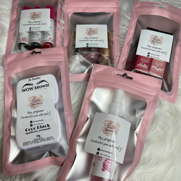 Cosmetics/make up - Picture 12 of 16